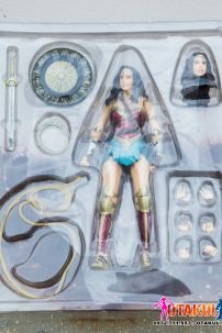 Mô Hình Figma Wonder Woman