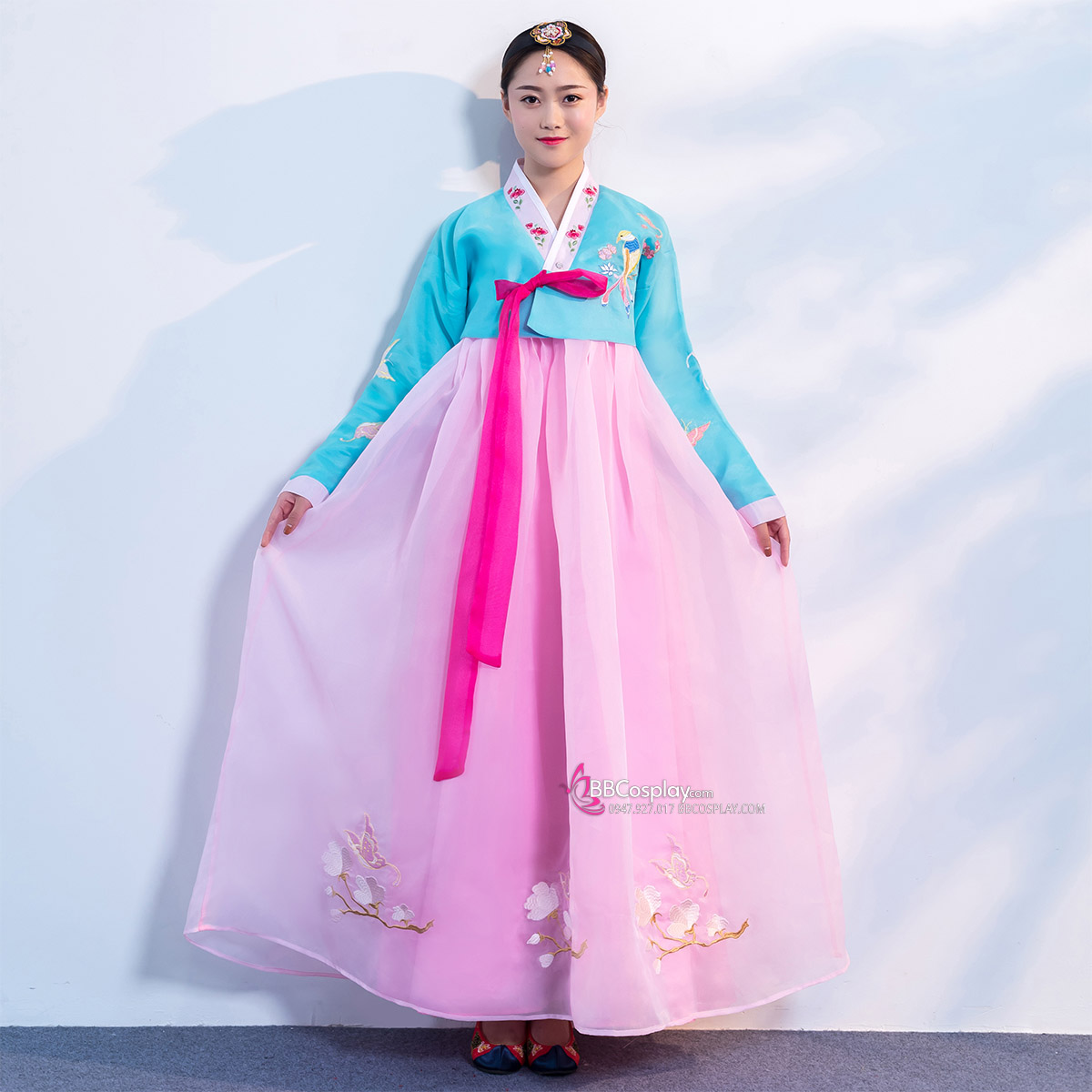 Hanbok Hàn Quốc thêu áo và váy cho bé gái . - Bộ | ThờiTrangNữ.vn