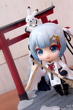 Mô Hình Nendoroid Snow Miku: Crane Priestess Ver 2018