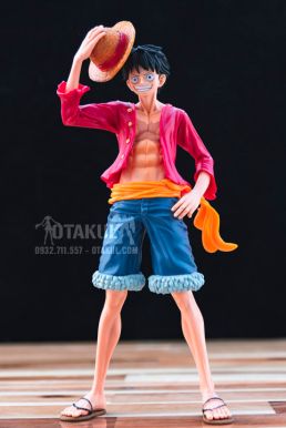 Mô Hình Figure Luffy Memory Cầm Nón - One Piece