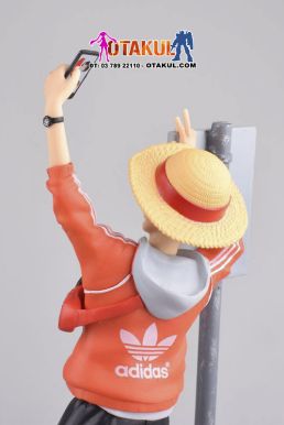 Mô Hình Figure Luffy Street Fashion Ver - One Piece