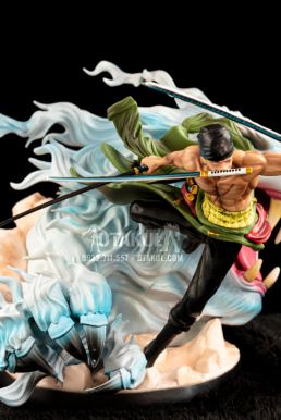 Mô Hình Figure Roronoa Zoro Và Bạch Hổ - One Piece