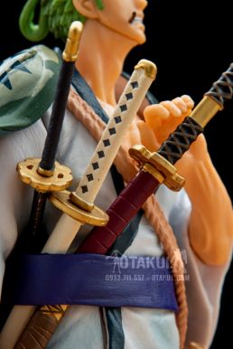 Mô Hình Figure Roronoa Zoro Japanese Style - One Piece