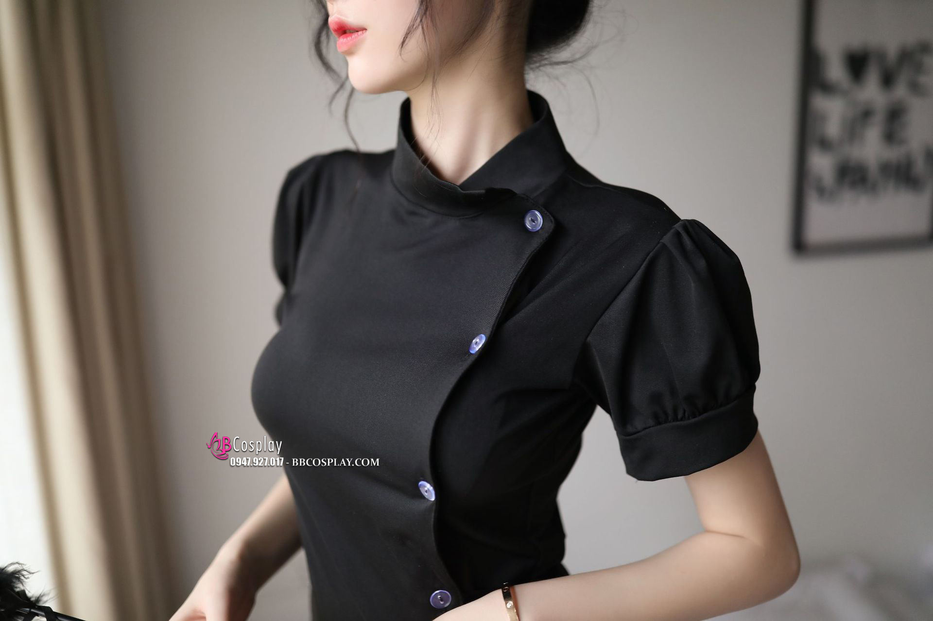 Nữ Y Tá Sexy Đen
