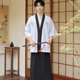 Samurai Kimono Nam Trắng Viền Đen
