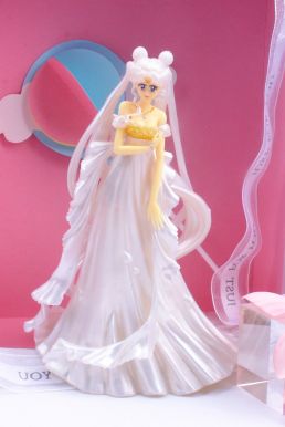 Mô Hình Figure Tsukino Usagi Nữ Hoàng Serenity Ver - Sailor Moon