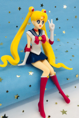 Mô Hình Nhân Vật Eternal Sailor Moon - Thủy Thủ Mặt Trăng Vĩnh Cửu Ngồi Chơi (Không Có Giá Đỡ)
