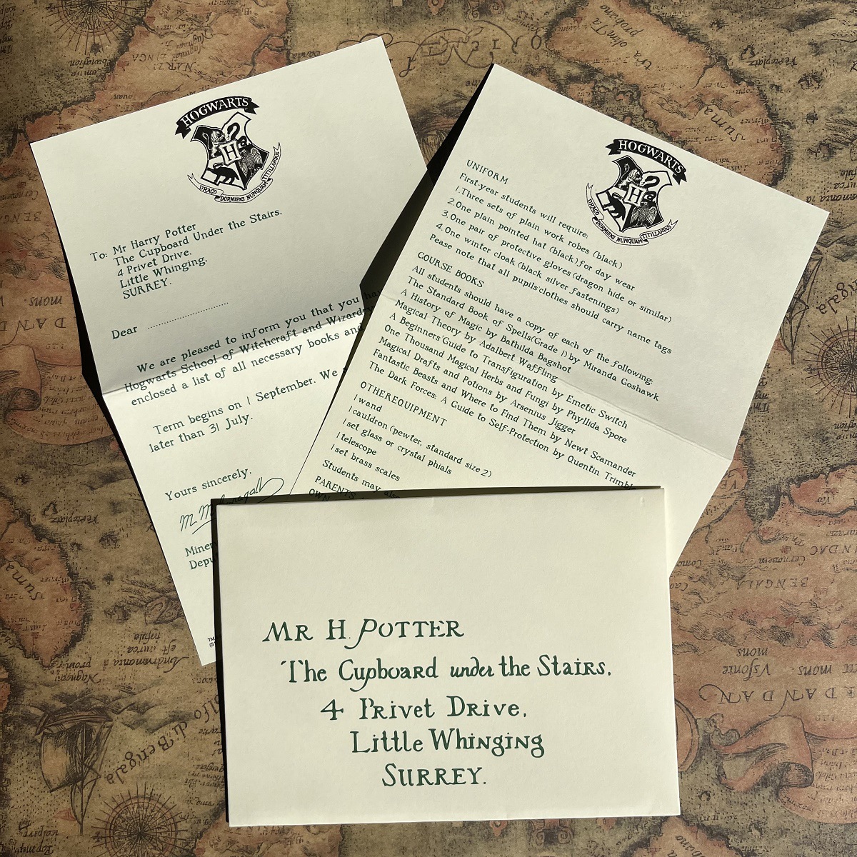 Trọn Bộ Đồng Phục 6 Món Trường Hogwarts - Phù Thuỷ Tập Sự