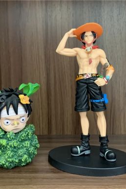 Mô Hình Figure One Piece Grass Luffy Funny Childhood 12Cm