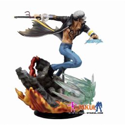 Mô Hình Trafalgar D. Water Law One Piece