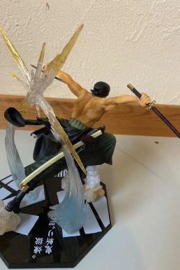 Mô Hình Roronoa Zoro - Tam Kiếm Phái - One Piece