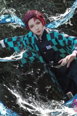 Áo Khoác Kamado Tanjiro - Kimetsu No Yaiba