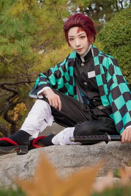 Áo Khoác Kamado Tanjiro - Kimetsu No Yaiba
