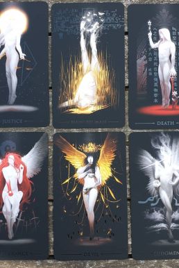 Bài Bài True Black Tarot - Bộ Bài Tarot Huyền Bí