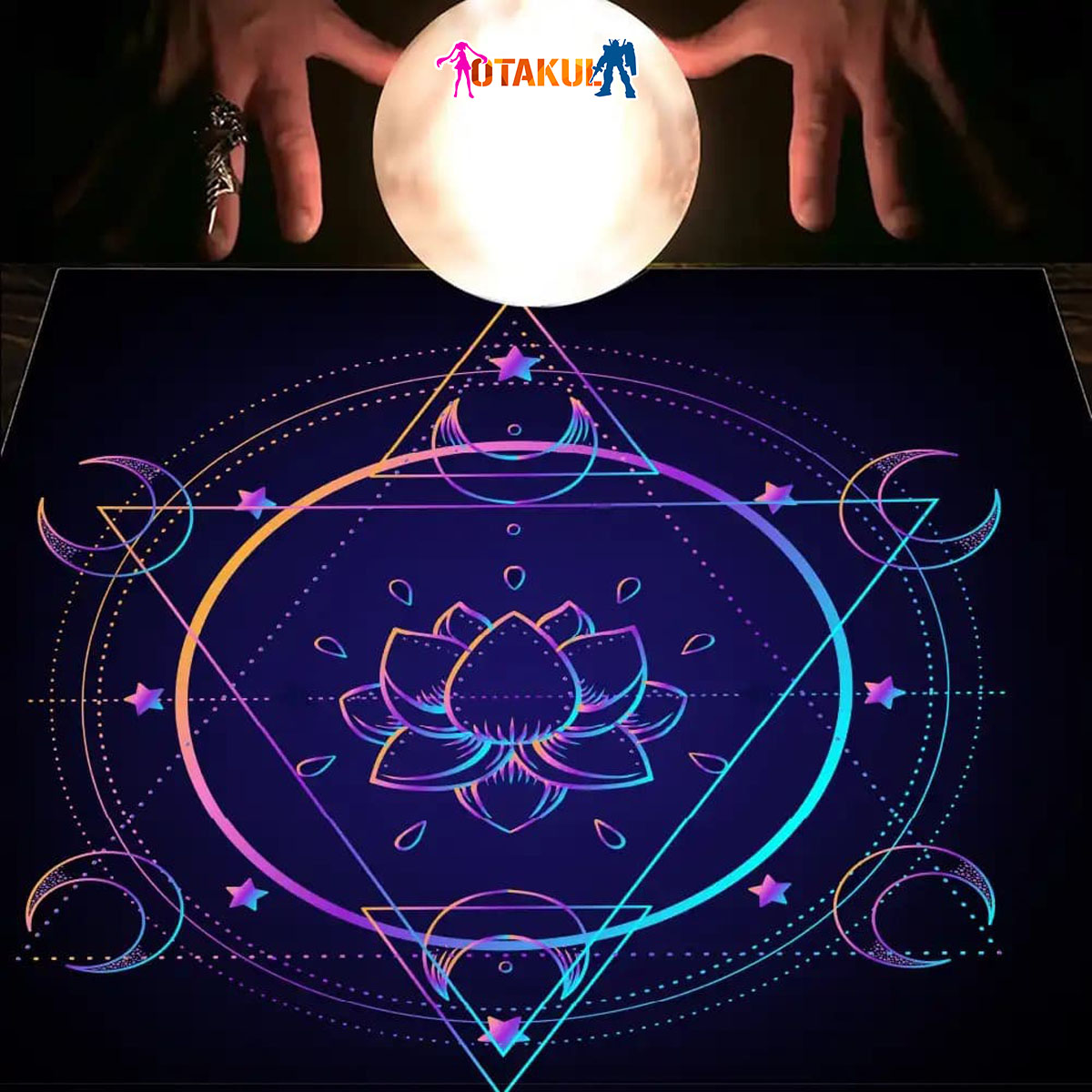 Thảm Trải Bài Fiber Mặt Trăng Ôm Mặt Trời 75*75Cm - Dùng Bói Bài Tarot - Bói Bài Sakura