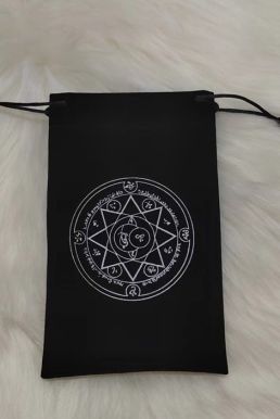 Túi Đựng Bài Tarot Đen Nhung Mịn Màng - Bàn Tay Vô Cực