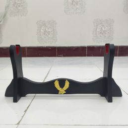 Giá Để Kiếm Gỗ Để Bàn Lót Nhung 1 Tầng Hình Đại Bàng Mạ Vàng