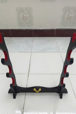 Giá Để Kiếm Gỗ Để Bàn Lót Nhung 4 Tầng Hình Đại Bàng Mạ Vàng