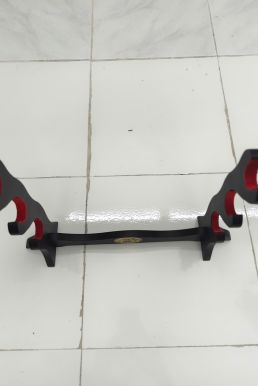 Giá Để Kiếm Gỗ Để Bàn Lót Nhung 1 Tầng Hình Long Phụng Mạ Vàng