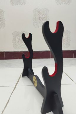 Giá Để Kiếm Gỗ Để Bàn Lót Nhung 1 Tầng Hình Long Phụng Mạ Vàng