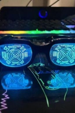 Kính Conan Không Tròng - Hoá Thân Thành Nhân Vật Conan