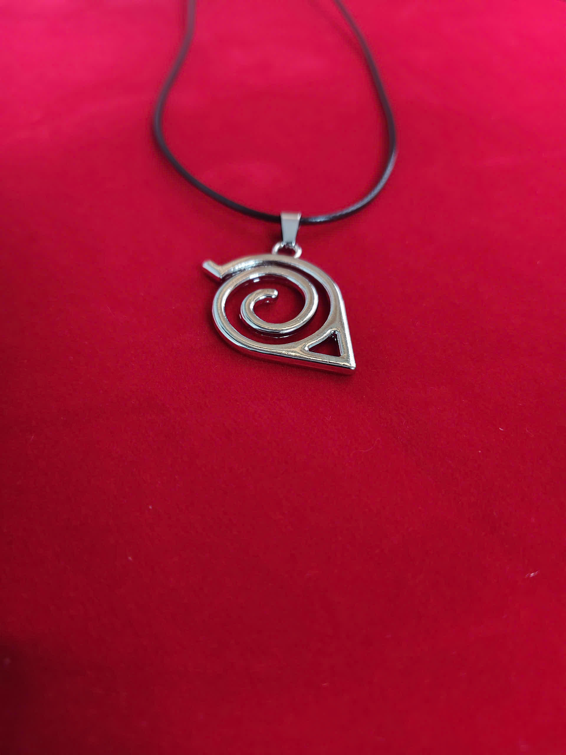 Dây Chuyền Làng Lá- Naruto