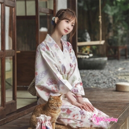 Áo Yukata Vàng Hoa Mận Tím