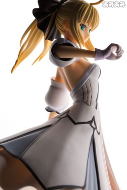 Mô Hình Saber Lily - Fate/Unlimited Codes