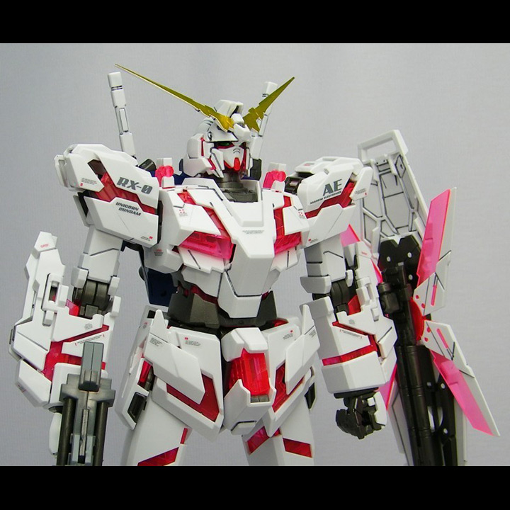 Mô Hình Gundam Unicorn RX-0 OVA - MG 1/100