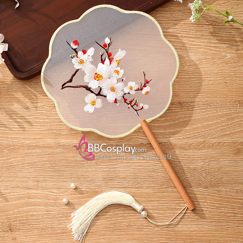 Quạt Hoa Thêu Cành Đào Trắng