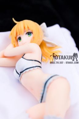 Mô Hình Figure Saber Bikini Nằm Ngủ - Fate / Stay Night