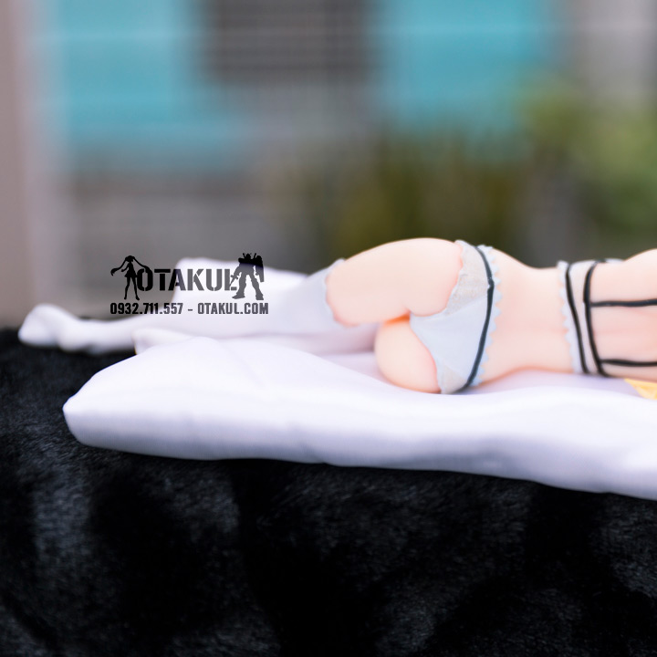 Mô Hình Figure Saber Bikini Nằm Ngủ - Fate / Stay Night