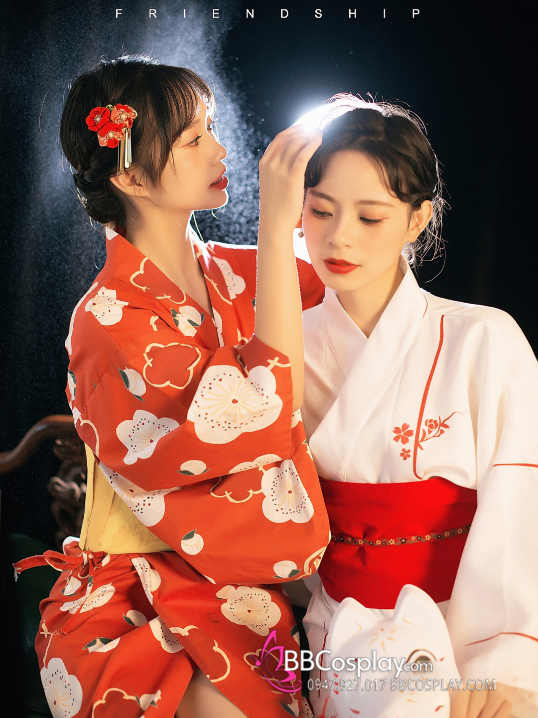 Áo Yukata Shiro Aka Nền Trắng Phối Đỏ Tặng Kèm Thắt Lưng