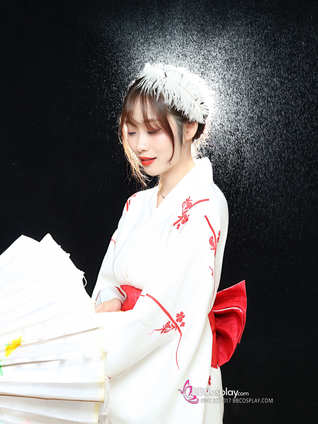 Áo Yukata Shiro Aka Nền Trắng Phối Đỏ Tặng Kèm Thắt Lưng