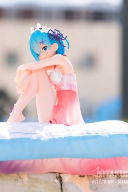 Mô Hình Figure Rem - Re:Zero (Birthday Lingerie Ver.)