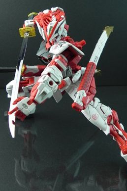 Mô Hình Gundam Astray Red Frame - MBF-PO2KAI